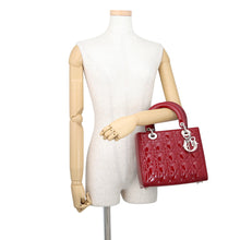 Load image into Gallery viewer, Dior Lady Dior RedVRB44551 Patent Leather Size Medium

