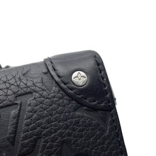 Load image into Gallery viewer, LOUIS VUITTON Steamer Wearable Wallet NoirM81746 Monogram・Taurillon
