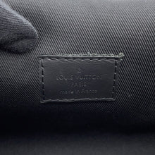 Load image into Gallery viewer, LOUIS VUITTON Steamer Wearable Wallet NoirM81746 Monogram・Taurillon
