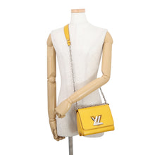 将图像加载到图库查看器中，LOUIS VUITTON Twist YellowM59727 Epi Leather Size PM
