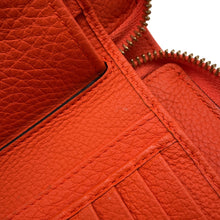 将图像加载到图库查看器中，GUCCI Zip AroundWallet Orange420113 Leather
