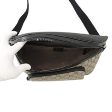 Load image into Gallery viewer, GUCCI GG Supreme Crossbody Bag Beige/Black779843 FAC95 9772 GG Supreme Leather
