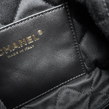 Load image into Gallery viewer, CHANEL CHANEL22 BlackAS3980 Shiny Calf Leather Size Mini
