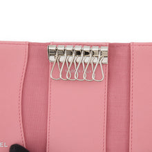Load image into Gallery viewer, CHANEL Matelasse 6-Key Case PinkA31503 Lambskin
