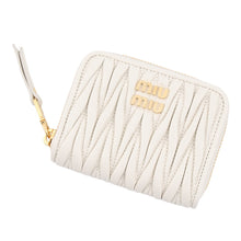 Load image into Gallery viewer, MIUMIU MATELASSE Coin purse Bianco5MM268 Leather
