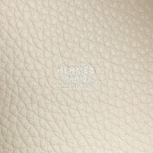 将图像加载到图库查看器中，HERMES Picotin Lock Eclat Nata/Poussiere Taurillon Clemence Size PM
