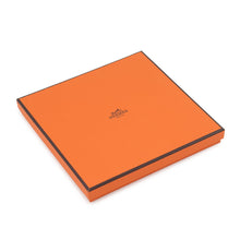 将图像加载到图库查看器中，HERMES Carre (Golden Carriage) Size 70 Green/Gray Silk100%
