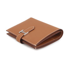 Load image into Gallery viewer, HERMES Bean compact Gold Epsom
