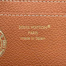 Load image into Gallery viewer, LOUIS VUITTON Portefeuille, low key, compact CognacM12148 Calf Leather
