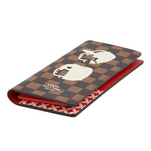 Load image into Gallery viewer, LOUIS VUITTON Portefeuille Brazza Pharrell Williams/NIGO Collaboration 2025 Fall/Winter Collection RedN40780 Damier Friendship Canvas
