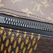 Load image into Gallery viewer, LOUIS VUITTON Keepall Bandouliere NoirN40360 Damier Ebene Canvas Giant Monogram NIGOCollaboration Size 50
