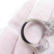 Load image into Gallery viewer, Van Cleef &amp; Arpels Magic Alhambra Entre Le Door Ring Size 52/#12VCARN05652/VCARN05600 18K White Gold

