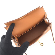 将图像加载到图库查看器中，HERMES Mini Kelly 2 Outer stitch Gold Epsom
