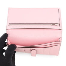 Load image into Gallery viewer, HERMES Beansufla Rose Sakura Chevre Myzore Goatskin
