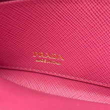 将图像加载到图库查看器中，PRADA Compact wallet Pink1ML060 Leather
