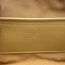 Load image into Gallery viewer, LOUIS VUITTON Utility/Crossbody BrownM80446 Monogram
