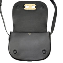 Load image into Gallery viewer, CELINE Maillon Triomphe Shoulder Bag Black193123 Leather Size Medium
