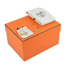 Load image into Gallery viewer, HERMES Picotin Lock Gold Taurillon Clemence Size PM
