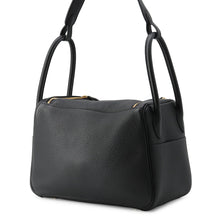 将图像加载到图库查看器中，HERMES Lindy Black Taurillon Clemence Size 26
