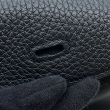 将图像加载到图库查看器中，HERMES Lindy Black Taurillon Clemence Size 26
