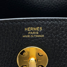 将图像加载到图库查看器中，HERMES Lindy Black Taurillon Clemence Size 26
