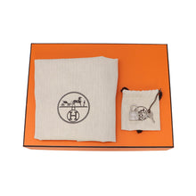 Load image into Gallery viewer, HERMES Picotin Lock Rose Sakura Taurillon Clemence Size PM
