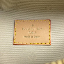 Load image into Gallery viewer, LOUIS VUITTON high rise IvoryM46784 Monogram
