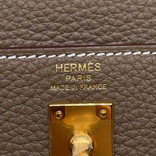Load image into Gallery viewer, HERMES Kelly Retourne Etoupe Togo Leather Size 25
