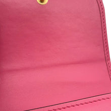 将图像加载到图库查看器中，GUCCI GGMatelasse Compact Wallet Pink723799 Leather
