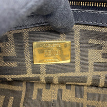 将图像加载到图库查看器中，FENDI Zucca Multi-Pocket Baguette Black8BR808 Leather
