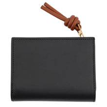 将图像加载到图库查看器中，LOEWE Knot Compact Wallet Black/BrownCEM1NCWX01 Shiny Nappa Calf
