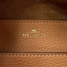 Load image into Gallery viewer, Delvaux Cool box VisionAA0457AQY024FDO TaurillonSoft Leather Size MM
