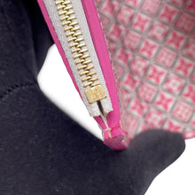 Load image into Gallery viewer, LOUIS VUITTON Portefeuille Victorine Crème/Rose TrianonM82062 Monogram Empreinte Leather
