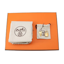 Load image into Gallery viewer, HERMES Picotin Lock Craie Taurillon Clemence Size PM
