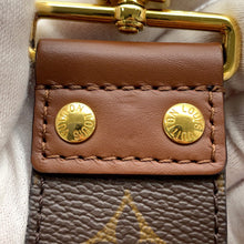 将图像加载到图库查看器中，LOUIS VUITTON Papillon Trunk BrownM57835 Monogram

