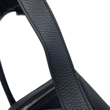 将图像加载到图库查看器中，HERMES Lindy Black Taurillon Clemence Size 26
