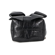 将图像加载到图库查看器中，JIMMY CHOO Micro Pom-Pom Ribbon Design BlackMICROBONBONBYL Vintage Metallic Leather Size micro

