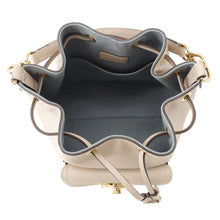 将图像加载到图库查看器中，LOUIS VUITTON Lockme Bucket NV BeigeM57688 Leather

