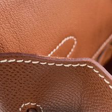 将图像加载到图库查看器中，HERMES Birkin Gold Courchevel Size 35
