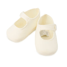 Load image into Gallery viewer, HERMES Baby shoes Ivory Linen100%
