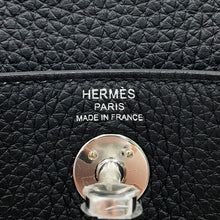 将图像加载到图库查看器中，HERMES Lindy Black Taurillon Clemence Size Mini
