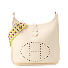 Load image into Gallery viewer, HERMES Evelyne3 Nata Taurillon Clemence Size PM
