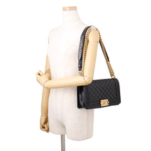 将图像加载到图库查看器中，CHANEL Boy Chanel ChainShoulder BlackA67086 Caviar Leather Size 25
