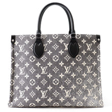 Load image into Gallery viewer, LOUIS VUITTON Onthego GrayM46448 Monogram・Jacquard Denim Size MM
