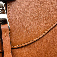 Load image into Gallery viewer, LOEWE hammock Brown387.30.S35 Leather Size Small

