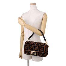 将图像加载到图库查看器中，FENDI Zucca mamma bucket Brown/Black8BR600 Fur Leather
