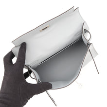 Load image into Gallery viewer, HERMES PochetteKelly Green Pantan Swift Leather
