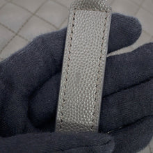 将图像加载到图库查看器中，SAINT LAURENT PARIS Envelope Chain Shoulder Bag Gray487206BOW922034 Leather Size Medium
