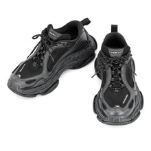 Load image into Gallery viewer, BALENCIAGA Triple S.2 Black/Dark Gray865849WTRS21011 Mesh Size 41
