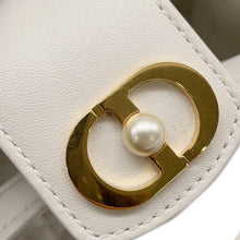 将图像加载到图库查看器中，Dior Dior Jolie Top Handle Mini Bag WhiteS3123UNJB Lambskin Faux Pearl
